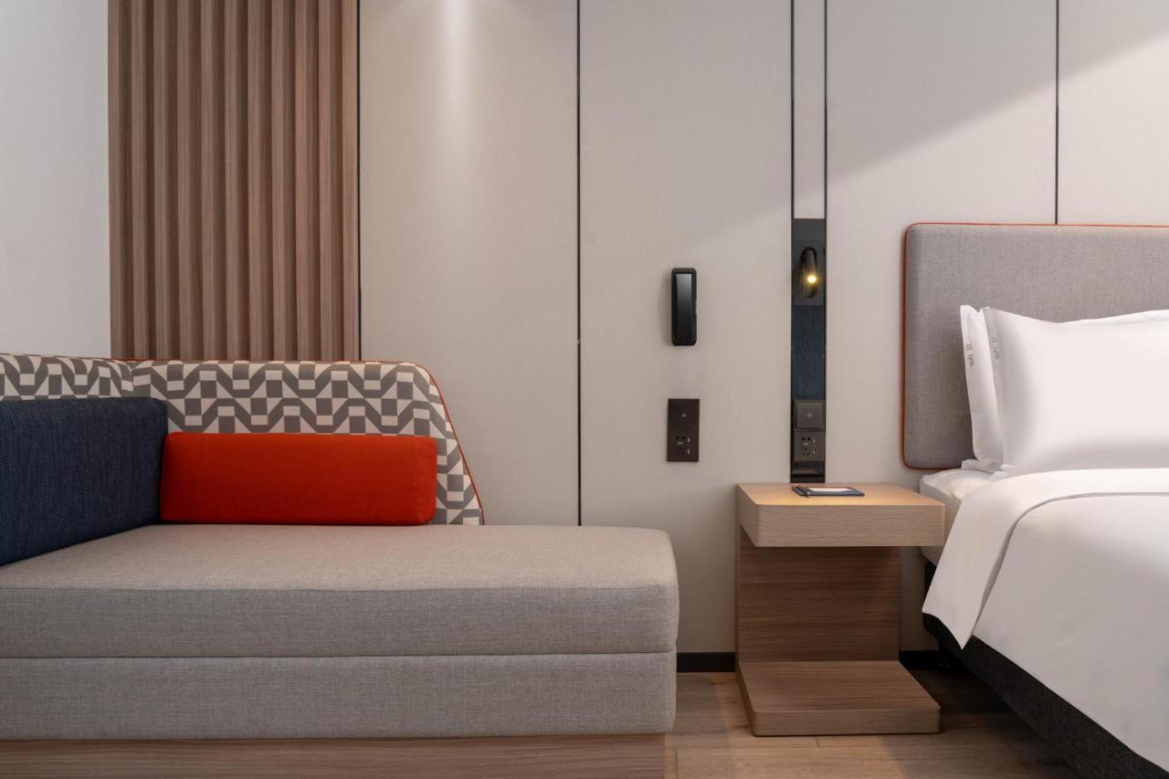 Holiday Inn Express Shanghai Pujiang By Ihg Eksteriør bilde